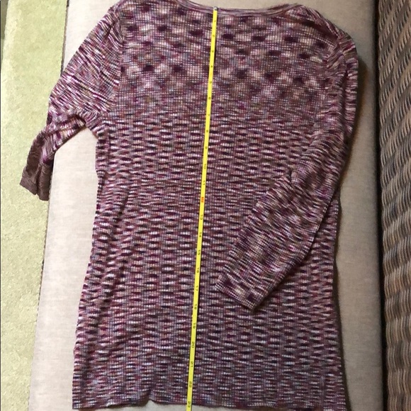 Super soft and super comfy. 3/4 Sleeve - Picture 7 of 8